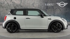 MINI Hatchback 2.0 Cooper S Sport 3dr Auto [Nav Pack] Petrol Hatchback